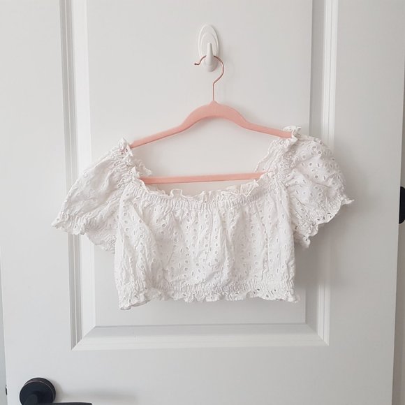 White Sunday's Best eyelet crop top (Aritzia) - Picture 3 of 6